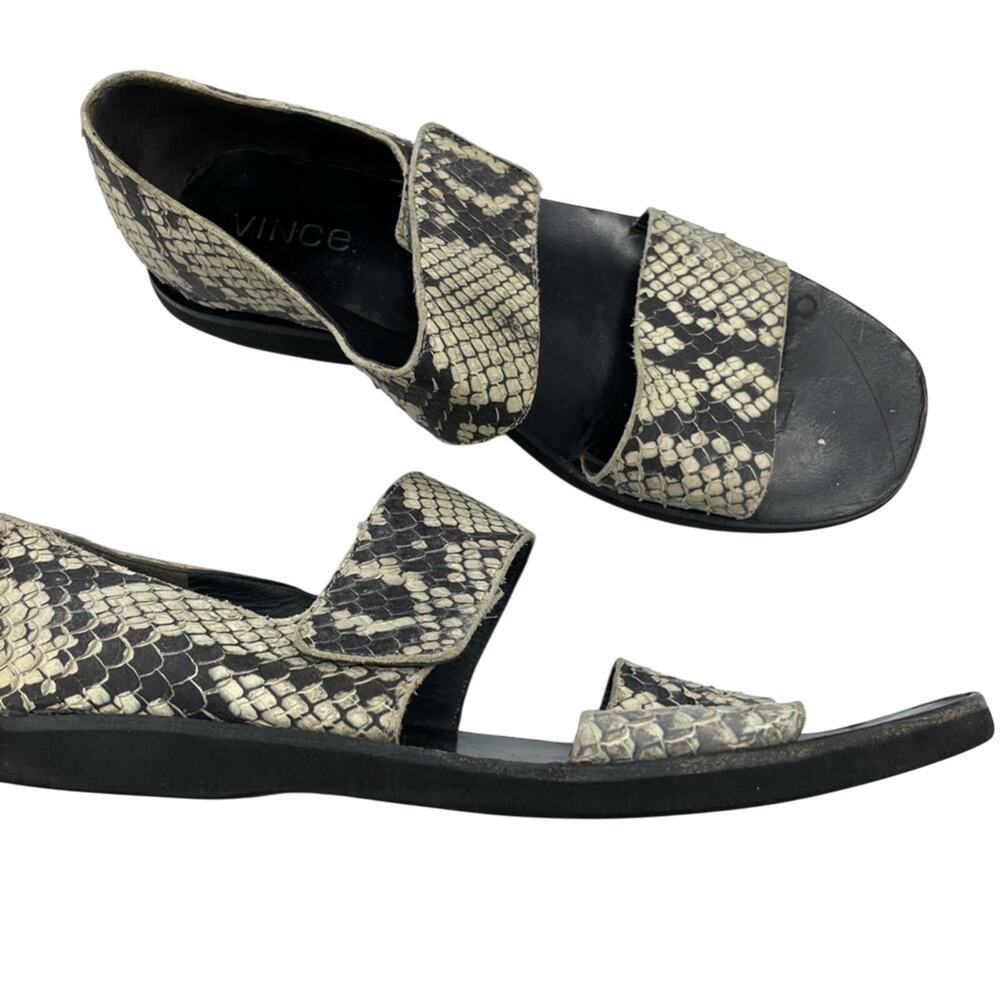 Vince Cream & Black Crocodile Print Leather Sandals Womens 7 Beachy Casual Flats